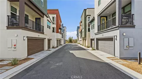Exterior - 143 Fable, Irvine, CA 92618 photo 7 of 8
