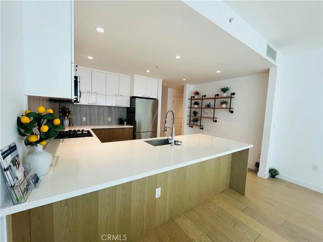 400 S Broadway #814, Los Angeles, CA 90013