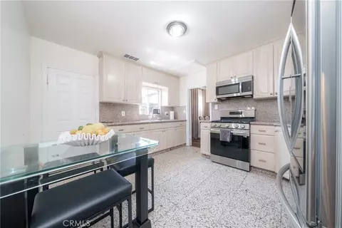 Kitchen - 3733 Blanche St, Pasadena, CA 91107 photo 1 of 2