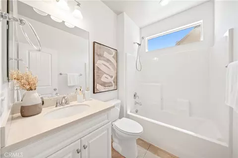 Bath - 13112 Dancy St, Eastvale, CA 92880 photo 1 of 2