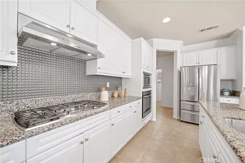 Kitchen - 13112 Dancy St, Eastvale, CA 92880 photo 2 of 3