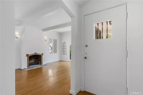 Entry Way - 3816 E Grn, Pasadena, CA 91107 photo 2 of 5