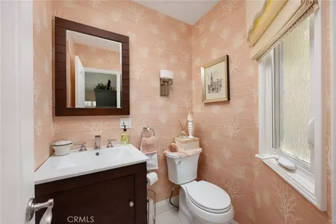Bath - 532 Valido Rd, Arcadia, CA 91007 photo 1 of 6