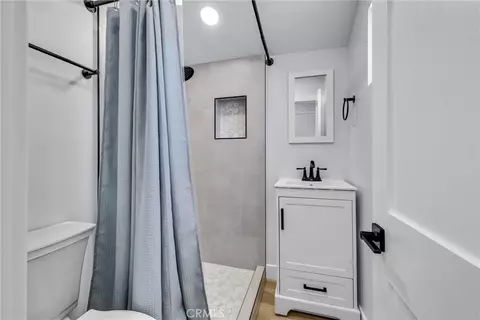 Bath - 116 N Cornell, Fullerton, CA 92831 photo 7 of 7