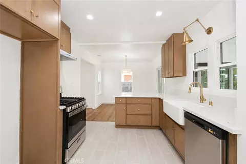 612 King St, Monrovia, CA 91016