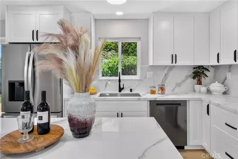 Kitchen - 5065 Marshburn, Arcadia, CA 91006 photo 4 of 4