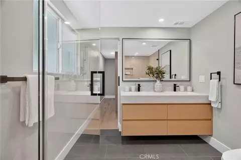 Bath - 5065 Marshburn, Arcadia, CA 91006 photo 1 of 5