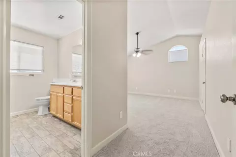 Entry Way - 13680 Summit View St, Hesperia, CA 92344 photo 3 of 3