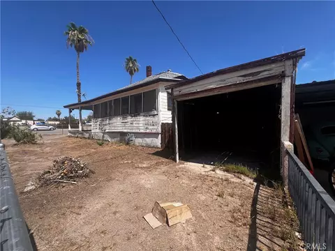 Exterior - 421 Palm Way, Needles, CA 92363 photo 3 of 14
