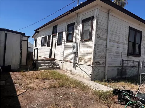 Exterior - 421 Palm Way, Needles, CA 92363 photo 9 of 14