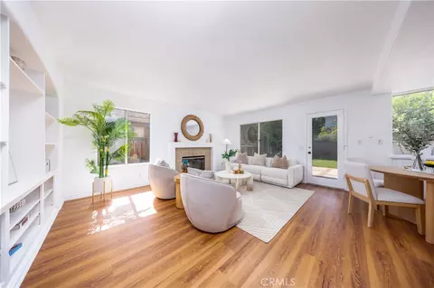 Living - 2112 Mammoth, Corona, CA 92879 photo 5 of 6