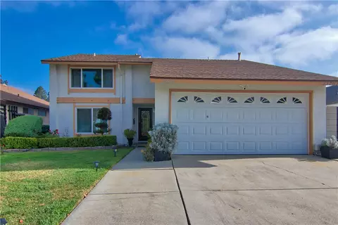 13261 Acoro Pl, Cerritos, CA 90703