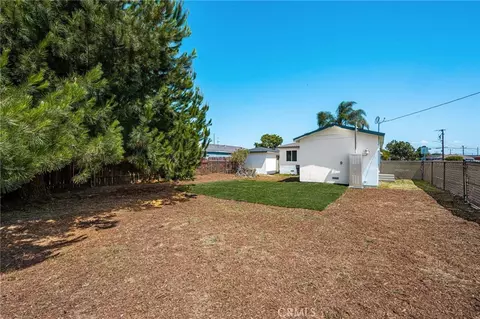 Exterior - 1000 W 131st, Compton, CA 90222 photo 5 of 8