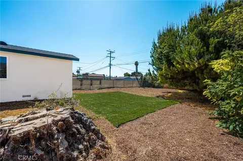 Exterior - 1000 W 131st, Compton, CA 90222 photo 6 of 8