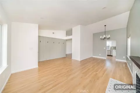 Living - 1041 Sunset Cir, Rialto, CA 92376 photo 4 of 10