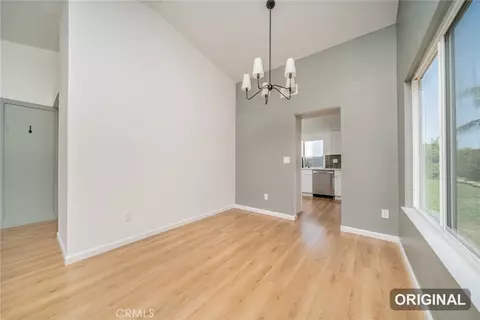 Living - 1041 Sunset Cir, Rialto, CA 92376 photo 9 of 10