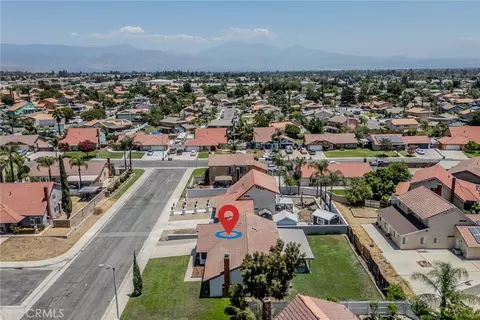 View/Area - 1041 Sunset Cir, Rialto, CA 92376 photo 2 of 2
