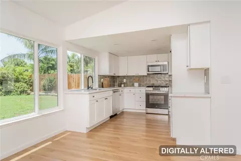 Kitchen - 1041 Sunset Cir, Rialto, CA 92376 photo 1 of 2