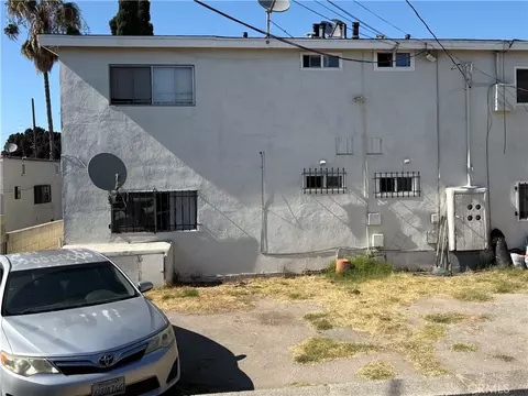 Exterior - 1354 E Wesley, Long Beach, CA 90806 photo 2 of 5
