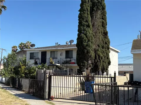 Exterior - 1354 E Wesley, Long Beach, CA 90806 photo 3 of 5