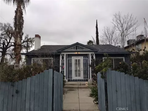 1618 Baker St, Bakersfield, CA 93305