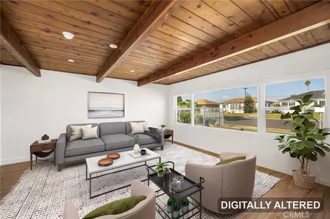 Living - 910 N Tajauta, Compton, CA 90220 photo 5 of 8