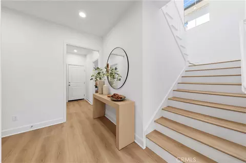 Entry Way - 54 Painted Cameo, Irvine, CA 92602 photo 2 of 4
