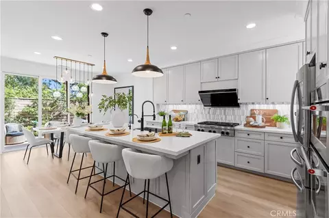 Kitchen - 54 Painted Cameo, Irvine, CA 92602 photo 1 of 4