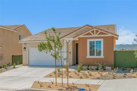 17835 Mckenzie Ct, Hesperia, CA 92345
