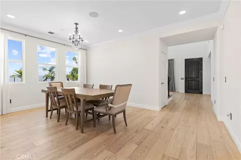 Dining - 18458 Lakepointe, Riverside, CA 92503 photo 2 of 2