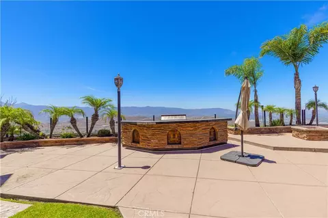 Exterior - 18458 Lakepointe, Riverside, CA 92503 photo 5 of 9