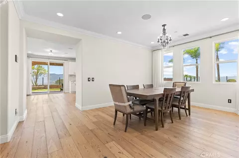 Dining - 18458 Lakepointe, Riverside, CA 92503 photo 1 of 2