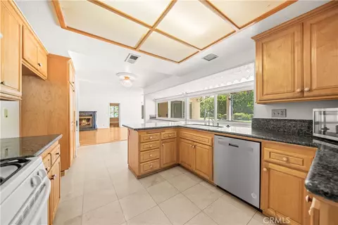 Kitchen - 905 N Bridle Path Ln, Walnut, CA 91789 photo 2 of 3