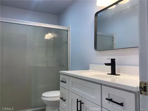Bath - 12122 Ferris Rd #1, El Monte, CA 91732 photo 1 of 2