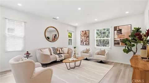 Living - 113 Chestnut Grv, Irvine, CA 92620 photo 3 of 3
