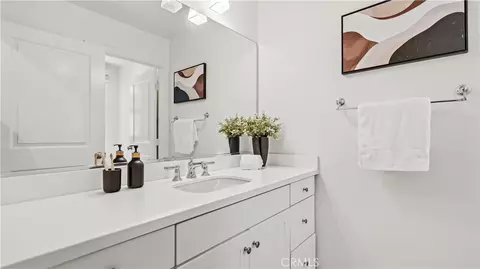 Bath - 113 Chestnut Grv, Irvine, CA 92620 photo 1 of 1