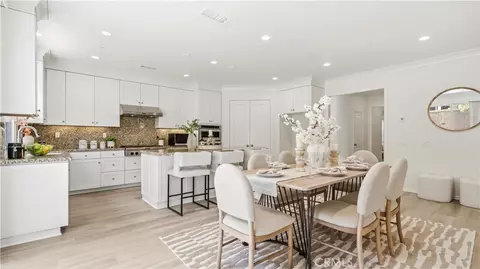 Dining - 113 Chestnut Grv, Irvine, CA 92620 photo 1 of 1