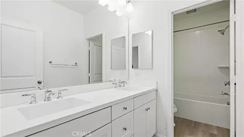 113 Chestnut Grv, Irvine, CA 92620 photo 39