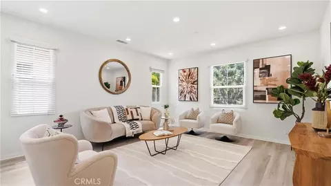 113 Chestnut Grv, Irvine, CA 92620 photo 30