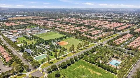 View/Area - 113 Chestnut Grv, Irvine, CA 92620 photo 1 of 7