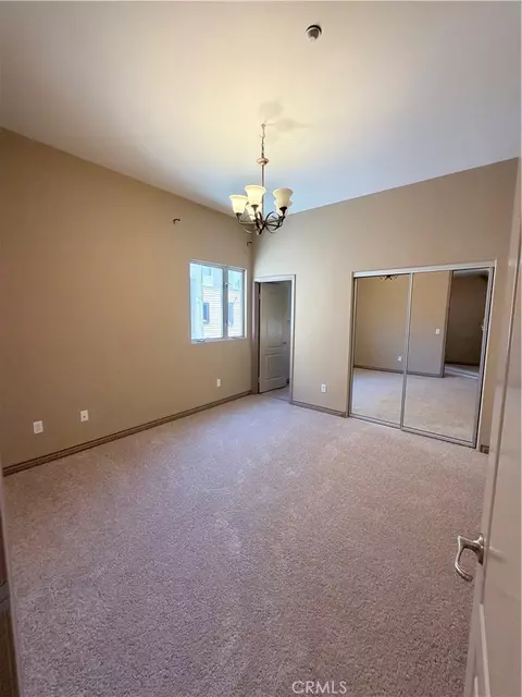 Bedroom - 41 N Oak #4, Pasadena, CA 91107 photo 2 of 3