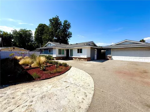 12037 Rio Hondo Pkwy, El Monte, CA 91732