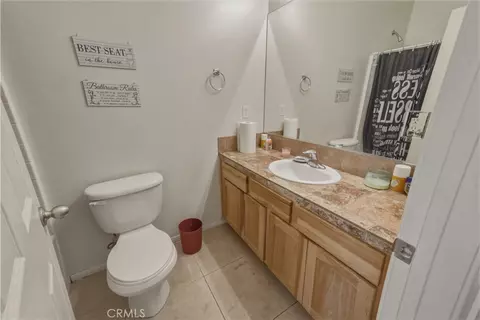Bath - 6636 Cholla Ave, Twentynine Palms, CA 92277 photo 1 of 3