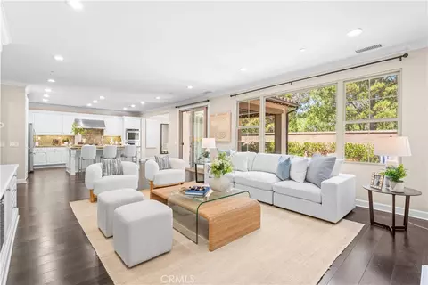 Living - 63 Rossmore, Irvine, CA 92620 photo 2 of 3