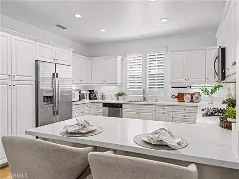 Kitchen - 320 Bronze, Irvine, CA 92618 photo 4 of 4