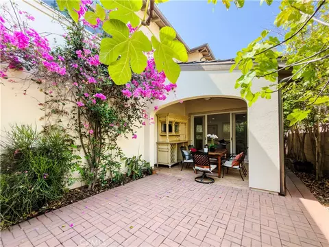 Exterior - 320 Bronze, Irvine, CA 92618 photo 4 of 13