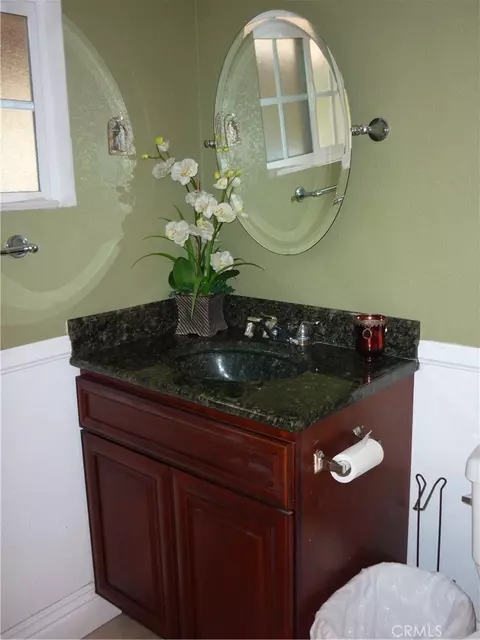 Bath - 4011 Cedar Ave, El Monte, CA 91731 photo 4 of 4
