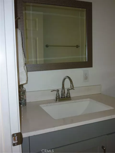 Bath - 4011 Cedar Ave, El Monte, CA 91731 photo 1 of 4