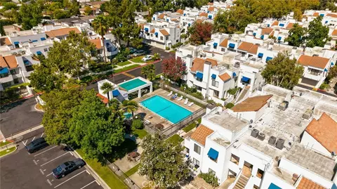 View/Area - 524 Park Shadow Ct, Baldwin Park, CA 91706 photo 1 of 7