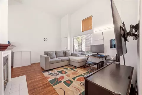 Living - 524 Park Shadow Ct, Baldwin Park, CA 91706 photo 1 of 3
